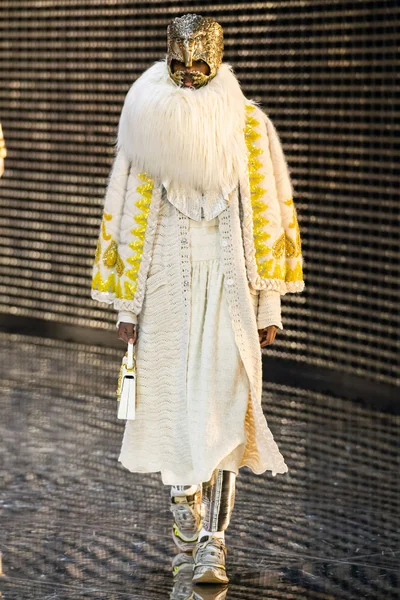 Look 56